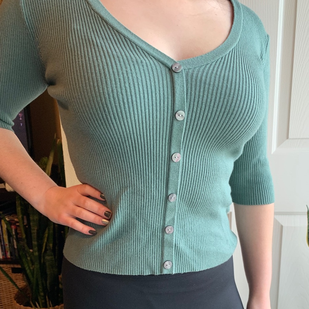 Böhme Green Ribbed Button Top